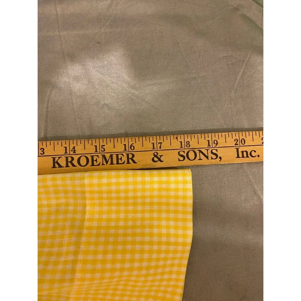 #5710 Womens Checkered Yellow and White Half Apron With Crossstich embroidery